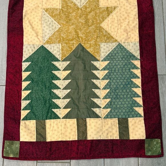 Handmade Pine Tree Quilted Wall Hanging Table Topper 29x36 - Picture 3 of 7